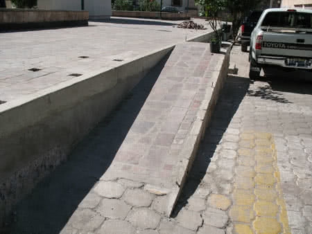  - grietas, sustitucion de falta de acero